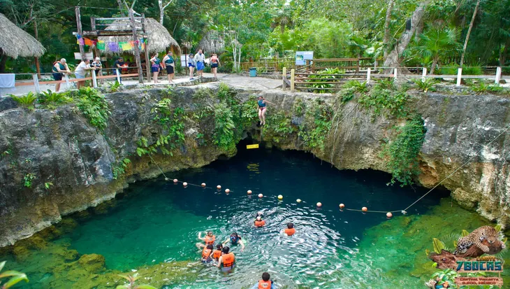 cenote 7 bocas en la ruta de cenotes