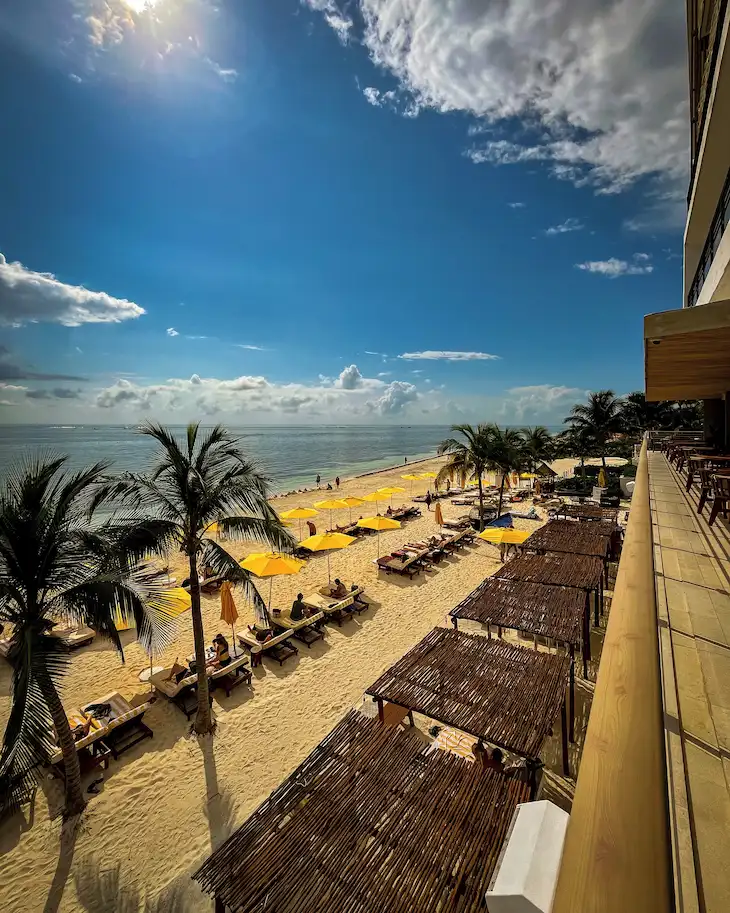 The Fives Oceanfront Puerto Morelos