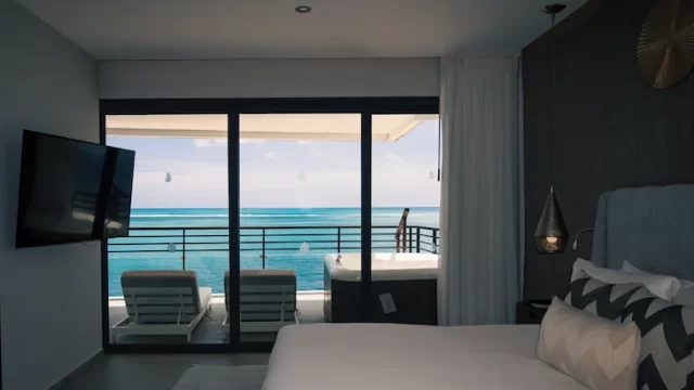 hotel the five puerto morelos