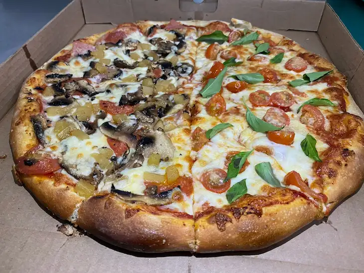 pizza puerto morelos a domicilio