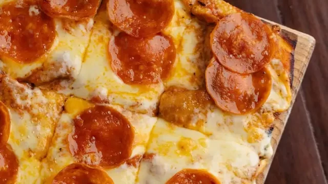 pizza en puerto morelos