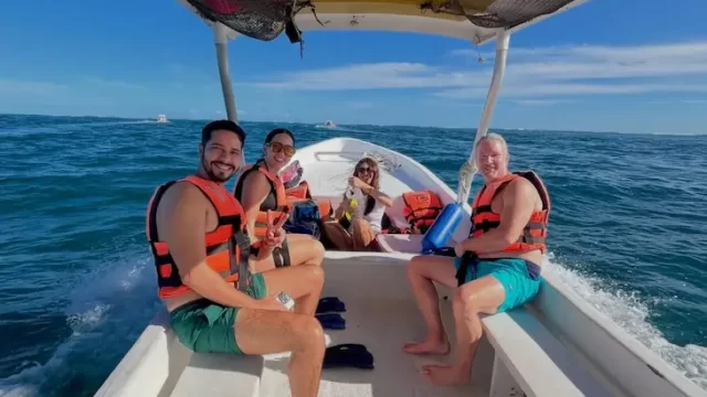 snorkel eclipse adventures